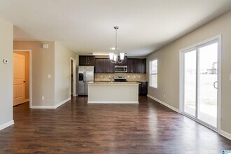 4670 Brookshire Ln in Bessemer, AL - Building Photo - Building Photo