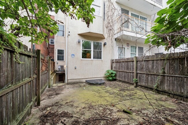 1929 N 18th St in Philadelphia, PA - Building Photo - Building Photo