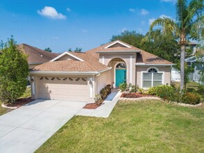 5392 New Covington Dr in Sarasota, FL - Building Photo - Building Photo