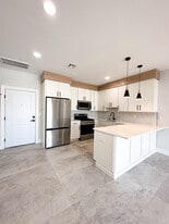 56 Brill St, Unit 5 in Newark, NJ - Building Photo