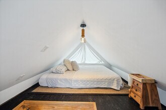 914 Snover St in Houston, TX - Building Photo - Building Photo