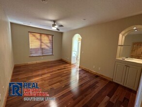 3845 London Ln in Santa Clara, UT - Building Photo - Building Photo