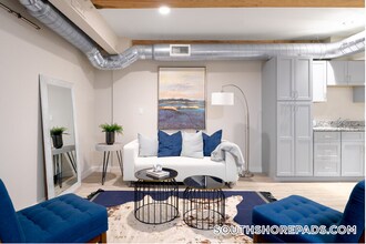 129 Guild St, Unit 109 in Norwood, MA - Building Photo - Building Photo