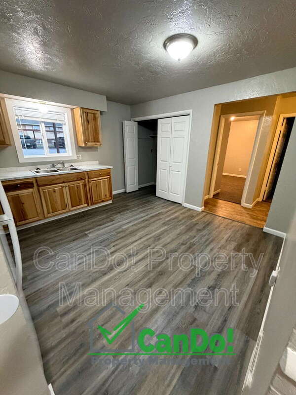 225 Carol Dr in Blackfoot, ID - Building Photo - Building Photo
