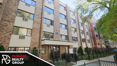 643 W Wrightwood Ave, Unit 515 in Chicago, IL - Foto de edificio - Building Photo