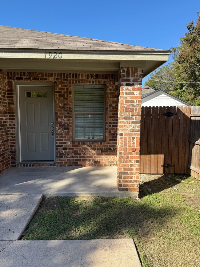 property at 1920 Galveston Ave