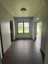 1601 W 11th St in Waterloo, IA - Building Photo - Building Photo