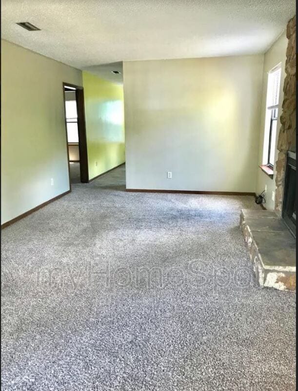 10065 Hillview Dr in Pensacola, FL - Building Photo - Building Photo