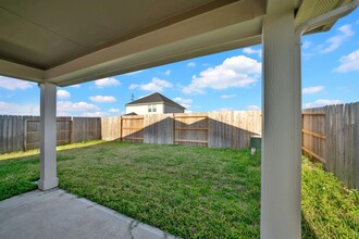 5814 Linda Cv Ln in Katy, TX - Foto de edificio - Building Photo