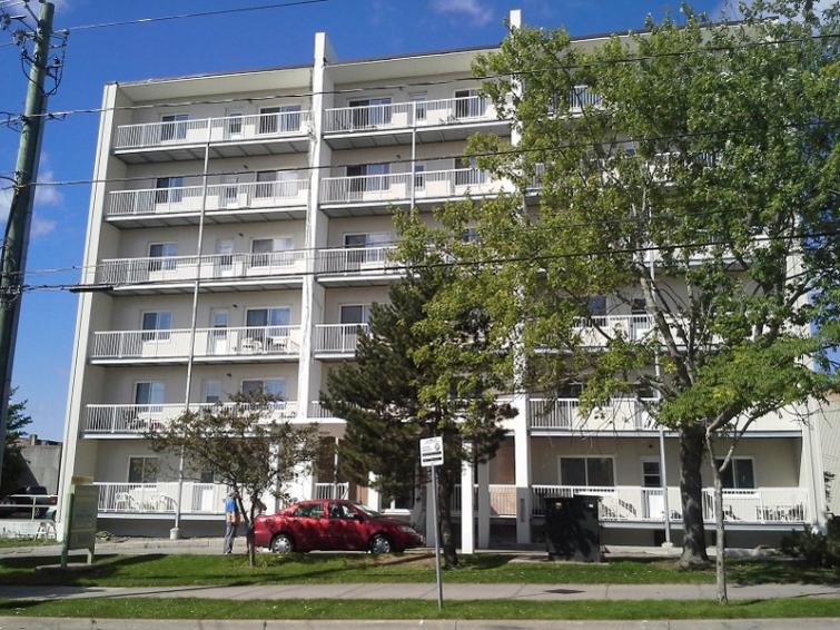 Sydney Arms in Saint John, NB - Building Photo