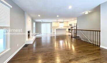 13020 Corrington Ave in Grandview, MO - Building Photo - Building Photo