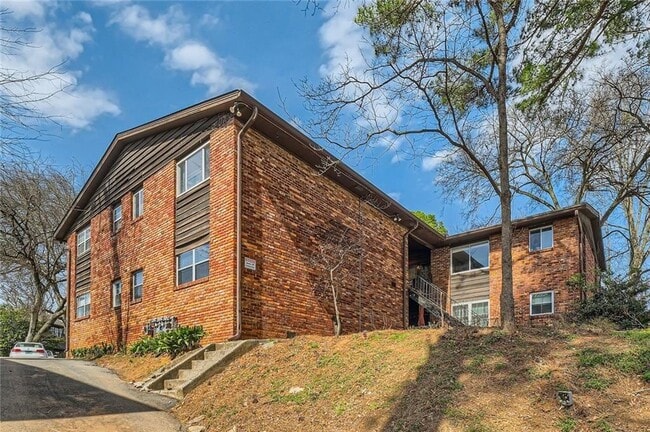 property at 1284 Piedmont Ave NE