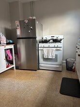 134 E Main St in Pottstown, PA - Building Photo - Building Photo