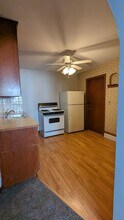 903 18th Ave-Unit -Unit #3 in Moline, IL - Foto de edificio - Building Photo