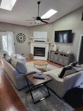 9331 Vandivere Dr in Navarre, FL - Building Photo - Building Photo