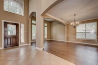 15818 Maple Falls Ct in Tomball, TX - Foto de edificio - Building Photo