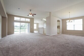 13731 Ogakor Dr in Riverview, FL - Building Photo - Building Photo