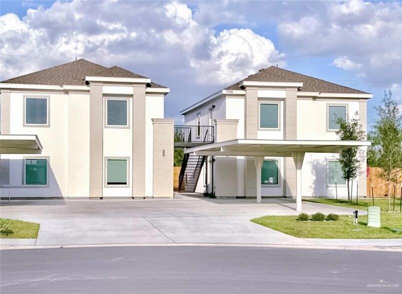 7706 N 58th Ln, Unit 2 in Mission, TX - Foto de edificio