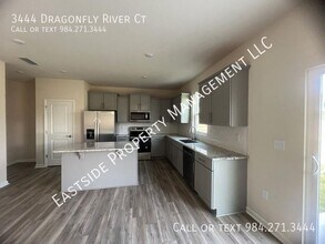 3444 Dragonfly River Ct in Raleigh, NC - Building Photo - Building Photo