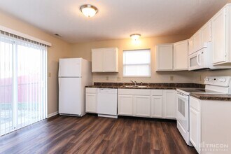 5343 Rocky Mountain Dr in Indianapolis, IN - Building Photo - Building Photo