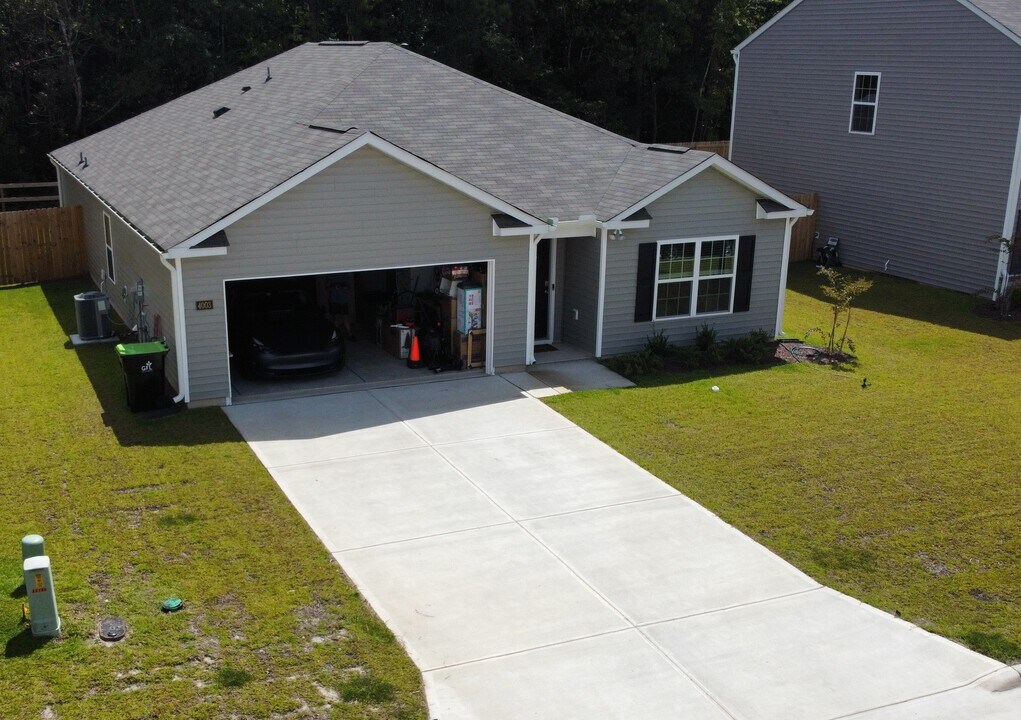 4003 Calabash Ct in New Bern, NC - Building Photo