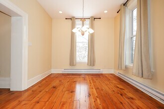 170 John St N in Stratford, ON - Building Photo - Building Photo