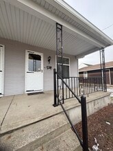 25 Saint David St in Wilkes-Barre, PA - Foto de edificio - Building Photo