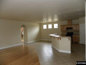 1060 Aspen Grove Cir in Minden, NV - Building Photo - Building Photo