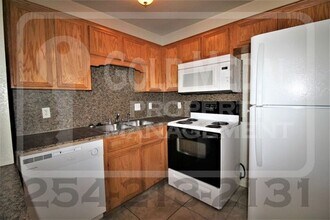 1103 Lansberry Ct in Killeen, TX - Building Photo - Building Photo