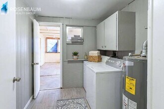 2143 N Bell Ave in Tucson, AZ - Foto de edificio - Building Photo