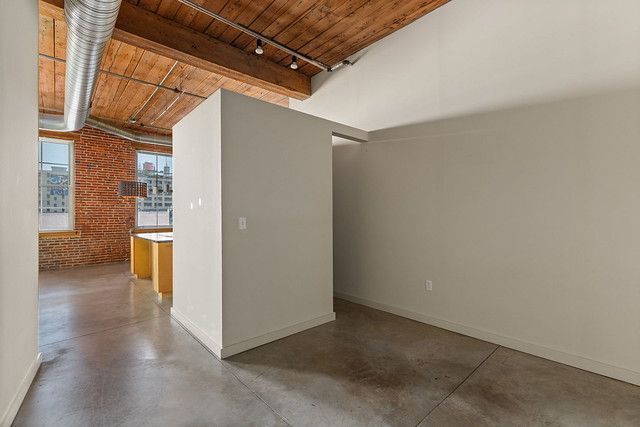 721 N 17th St in St. Louis, MO - Foto de edificio - Building Photo