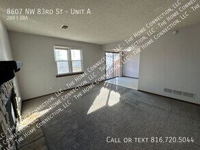 8607 NW 83 St in Kansas City, MO - Building Photo - Building Photo