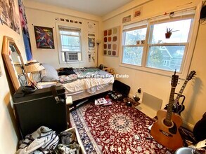 3 Oswald St, Unit 2 in Boston, MA - Building Photo - Building Photo