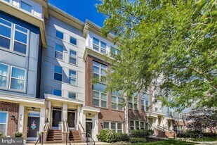 645 Diamondback Dr in Gaithersburg, MD - Building Photo