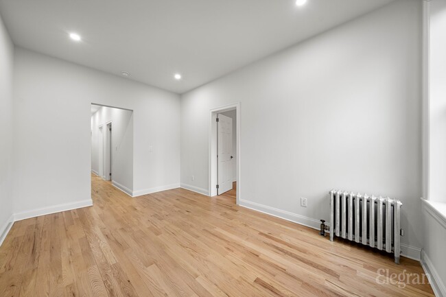 327 Sterling Pl in Brooklyn, NY - Building Photo - Building Photo