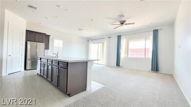 360 Wind Poppy St in Las Vegas, NV - Building Photo - Building Photo