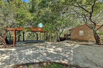 1709 Wild Basin Ledge in Austin, TX - Building Photo - Building Photo
