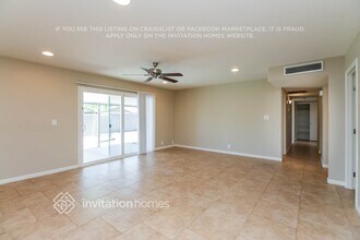 1821 E La Donna Dr in Tempe, AZ - Foto de edificio - Building Photo