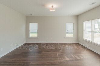112 Brookside Way in Calera, AL - Building Photo - Building Photo