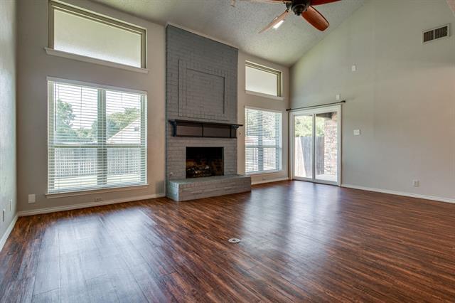 1728 Stonegate Dr in Denton, TX - Building Photo - Building Photo