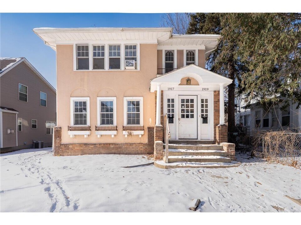 1917 N Newton Ave in Minneapolis, MN - Building Photo