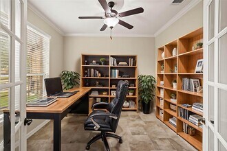 3414 Satton Ranch Ln in Fulshear, TX - Foto de edificio - Building Photo