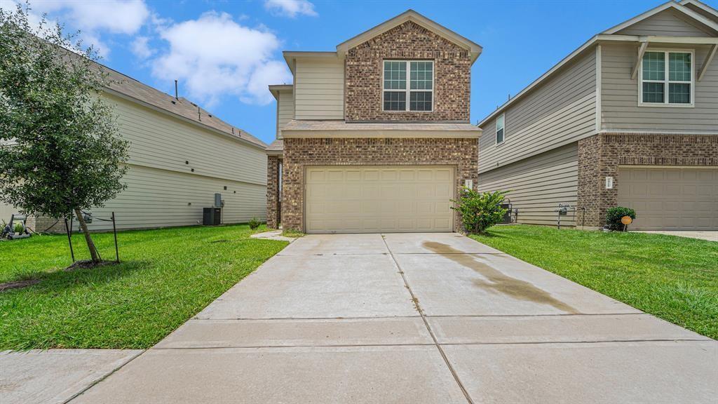 24726 Lorenzo Glaze Trail in Katy, TX - Building Photo