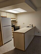 3011 NE 147th St in Shoreline, WA - Foto de edificio - Building Photo