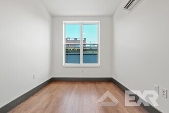 1336 Dekalb Ave-Unit -3B in Brooklyn, NY - Building Photo - Building Photo