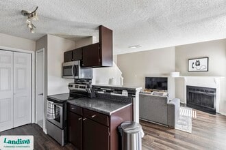 1919 W Tarrant Rd in Grand Prairie, TX - Building Photo - Building Photo