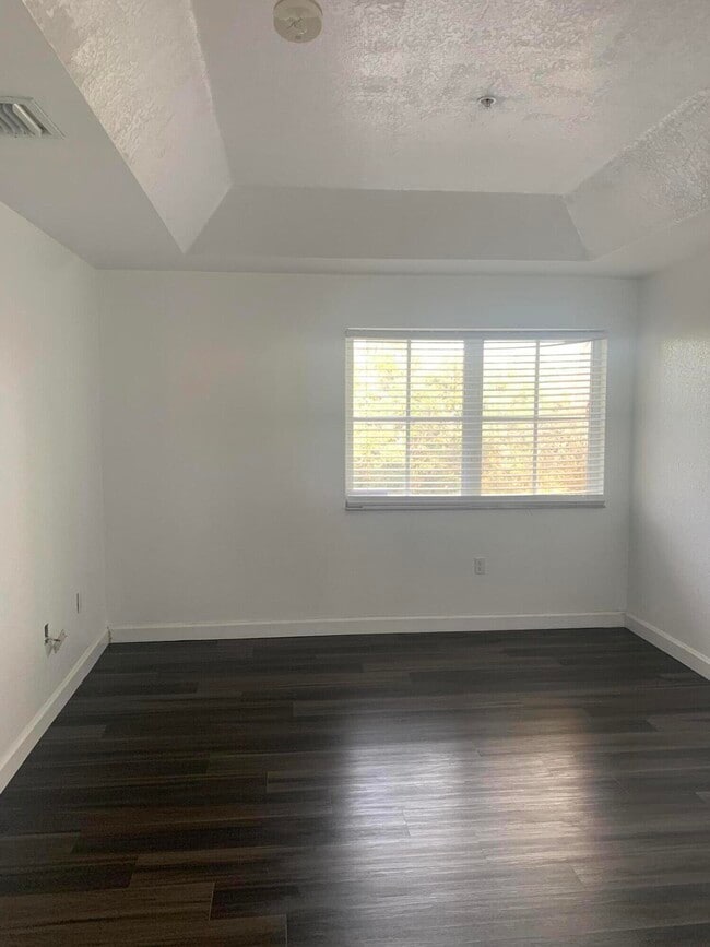 property at 2127 Shoma Dr