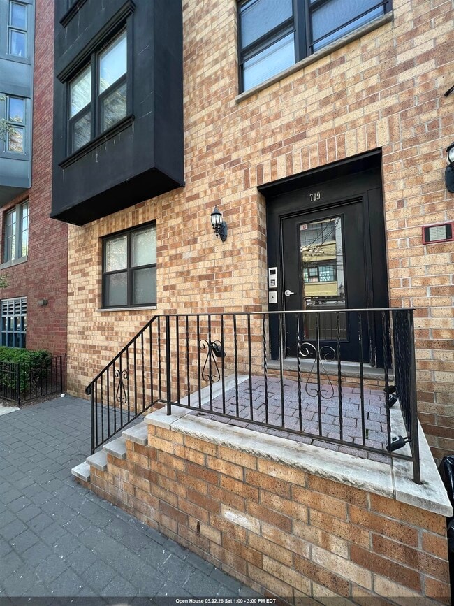 property at 719 Monroe St