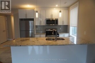 7 Monk St in Ottawa, ON - Building Photo - Building Photo