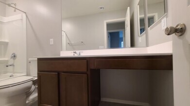 1541 E Elegante Dr in Casa Grande, AZ - Building Photo - Building Photo